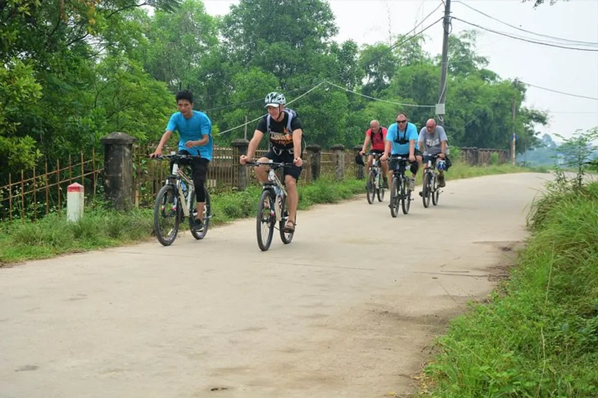 Half-Day Hanoi E-Bike Tour: Exploring Ancient Co Loa Citadel